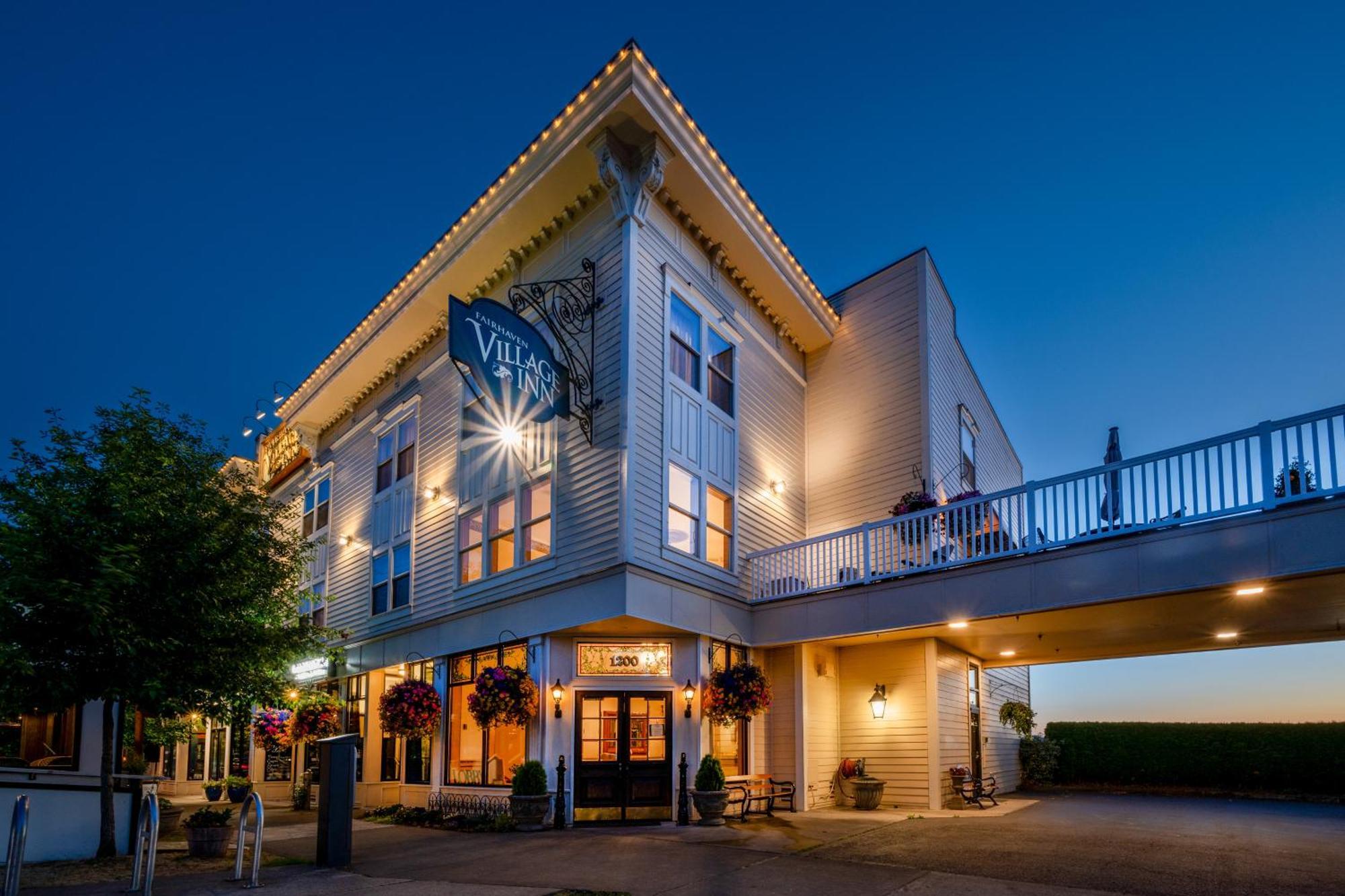 Fairhaven Village Inn Μπέλινγκχαμ Εξωτερικό φωτογραφία