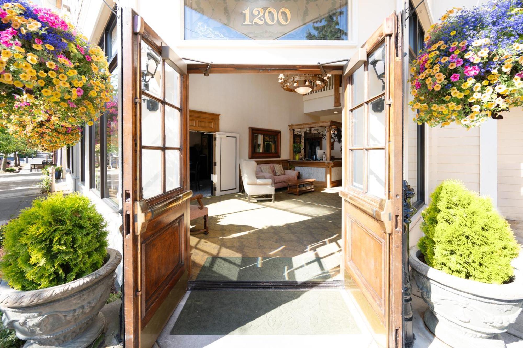 Fairhaven Village Inn Μπέλινγκχαμ Εξωτερικό φωτογραφία